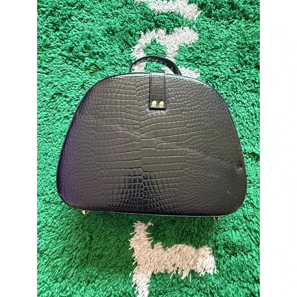 Unbranded Vanity Case Women Medium‎ Black Fair Croc Embossed Retro Train Bag